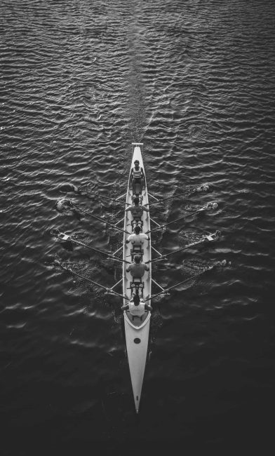 teamwork_boat